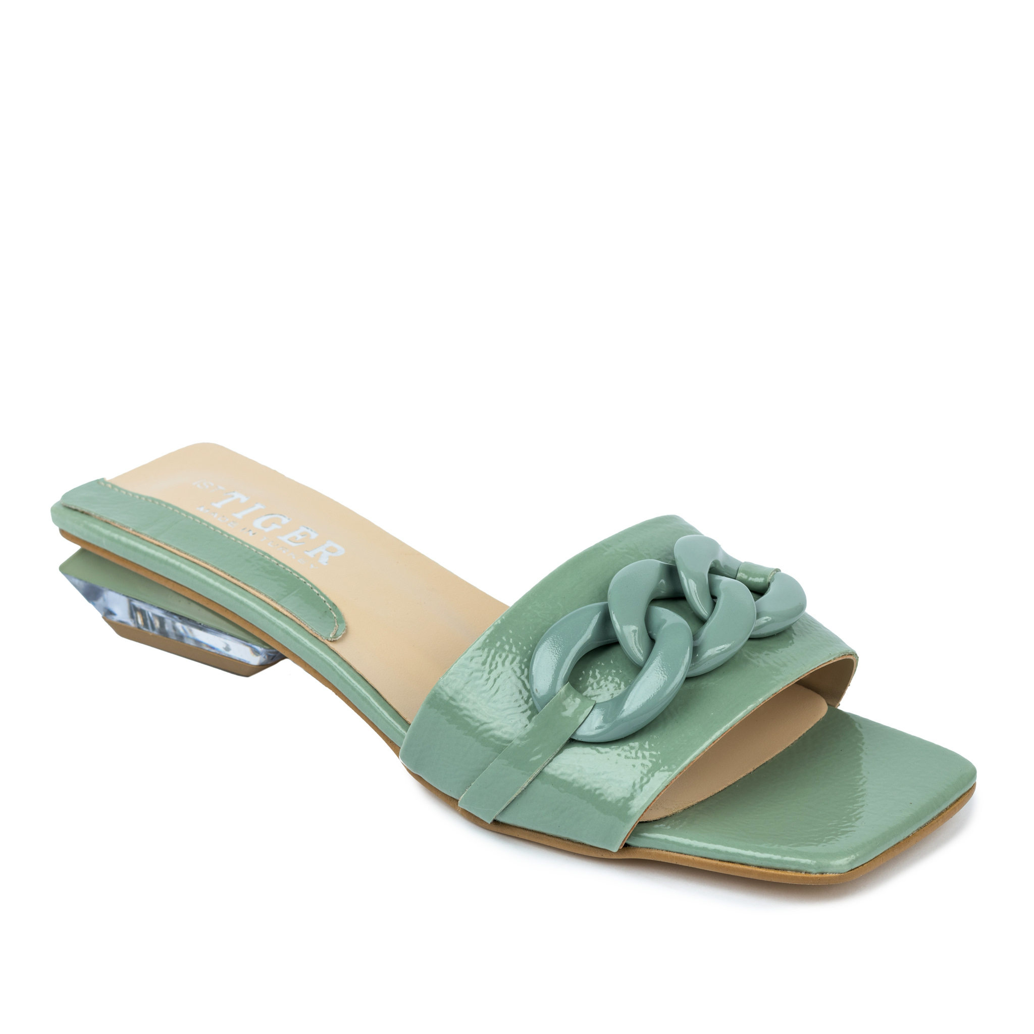 Women Slippers and Mules A436 - GREEN