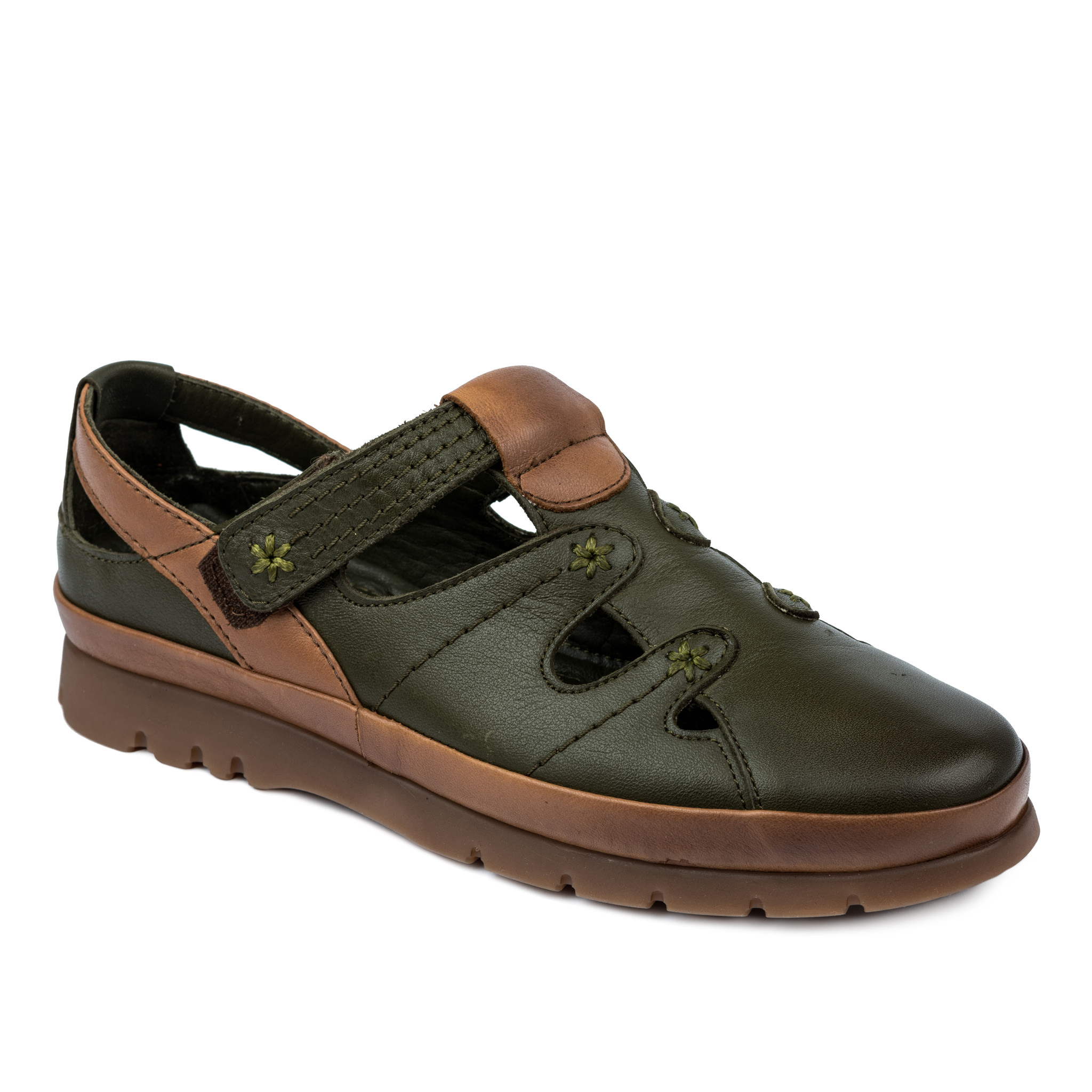 Flat leather shoes A568 - GREEN