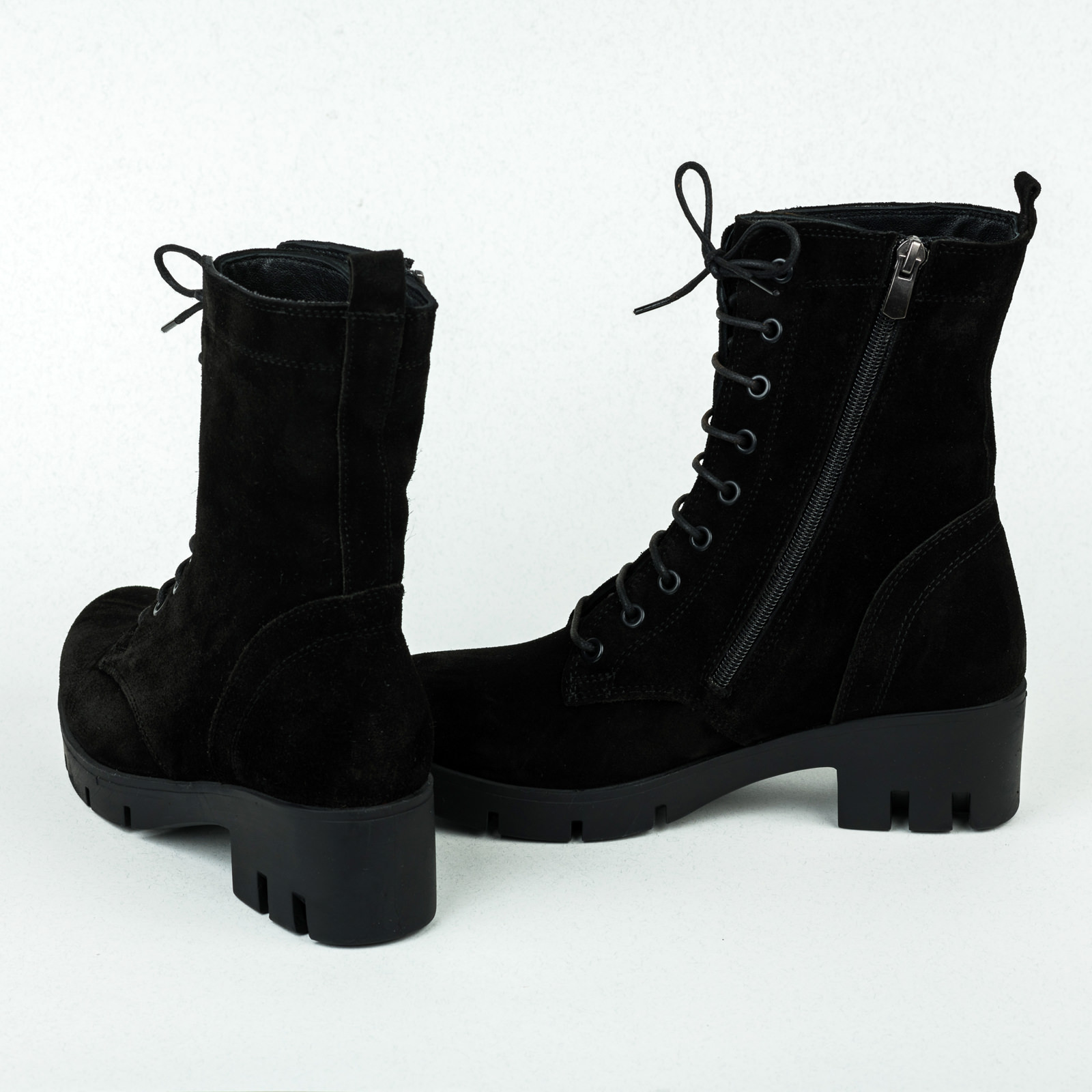 Leather ankle boots B053 - BLACK