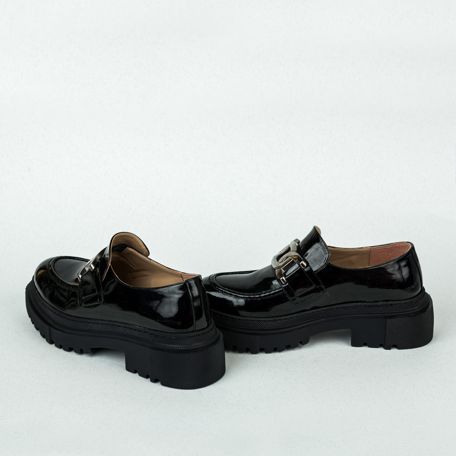 Női hétköznapi és lapos cipő B066 - FEKETE