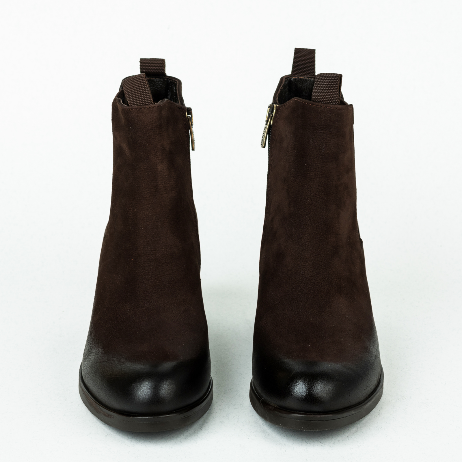 Leather ankle boots B067 - BROWN