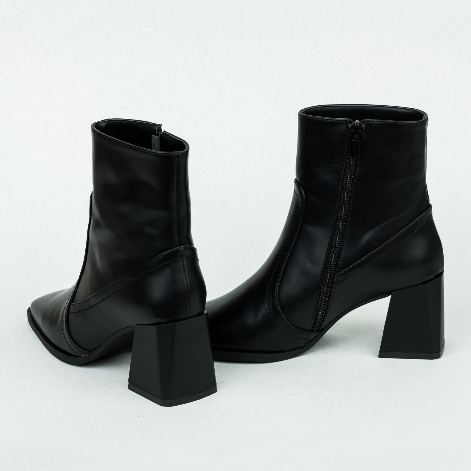 Women ankle boots B163 - BLACK