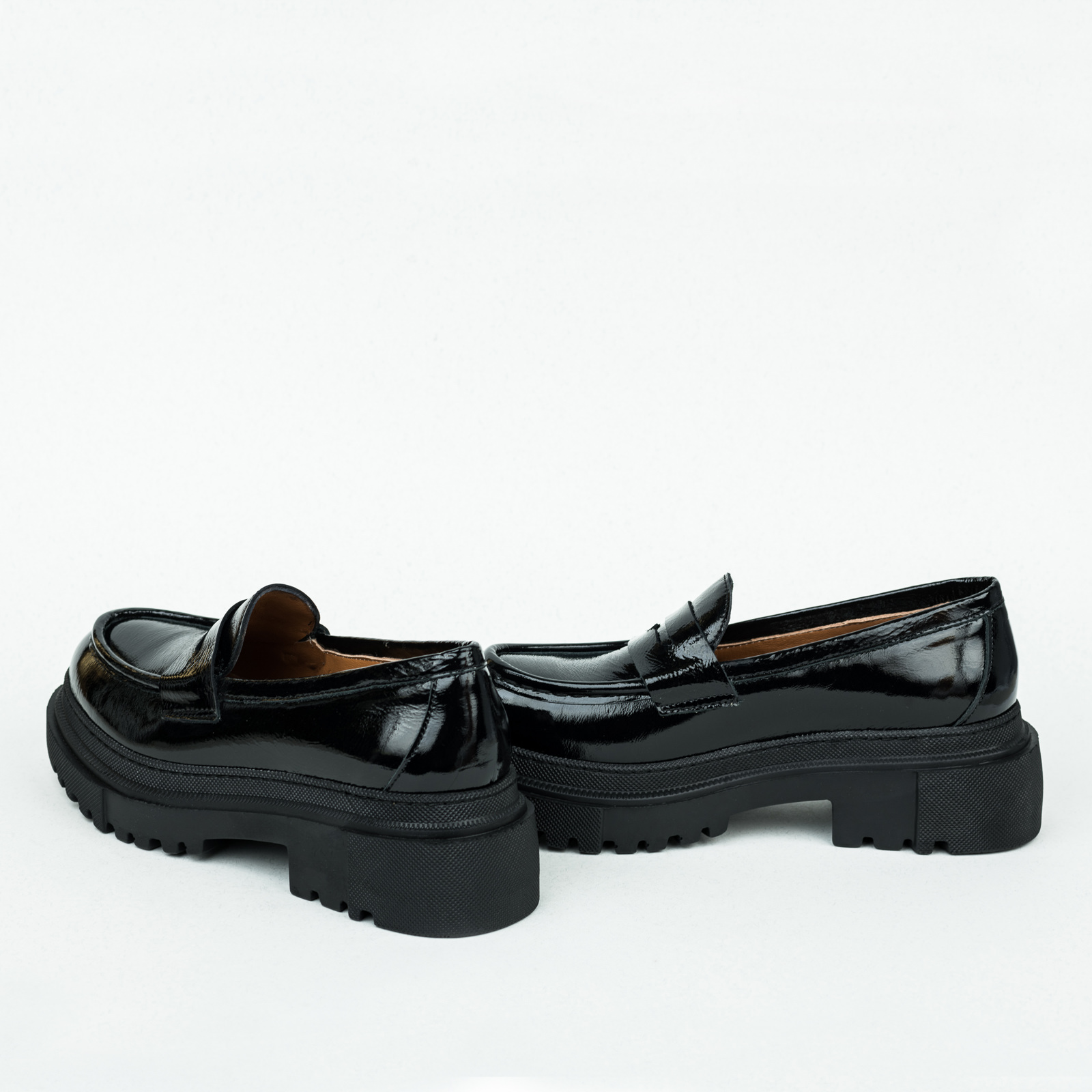Leather shoes & flats B188 - BLACK