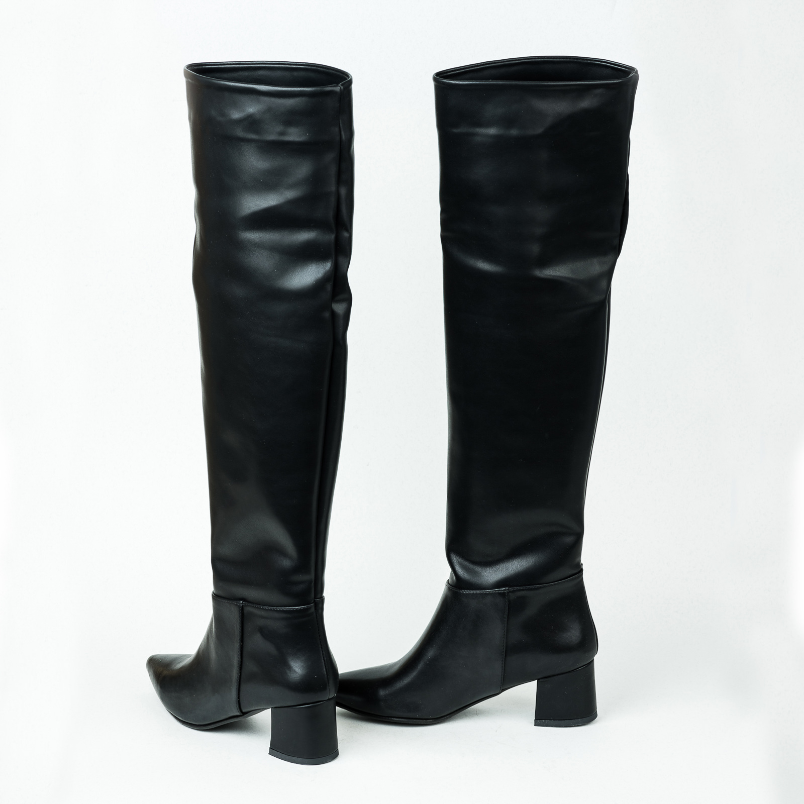 Women boots B132 - BLACK