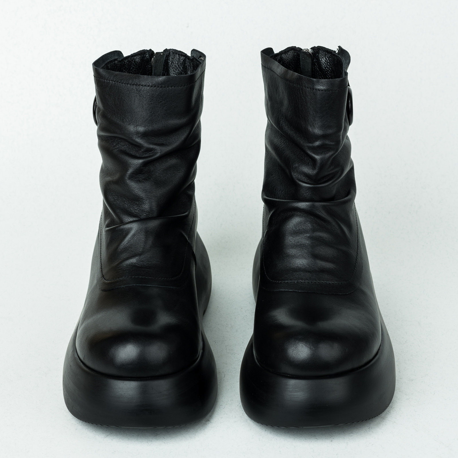 Leather booties B241 - BLACK