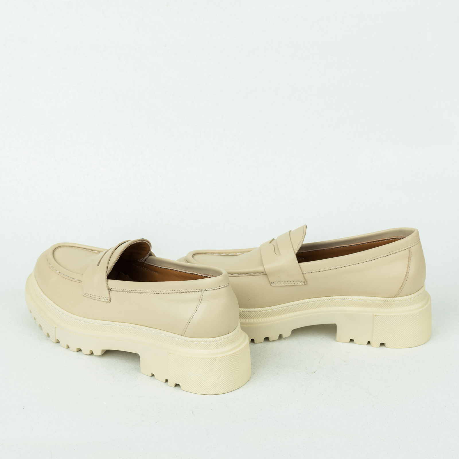 Leather shoes & flats B188 - BEIGE