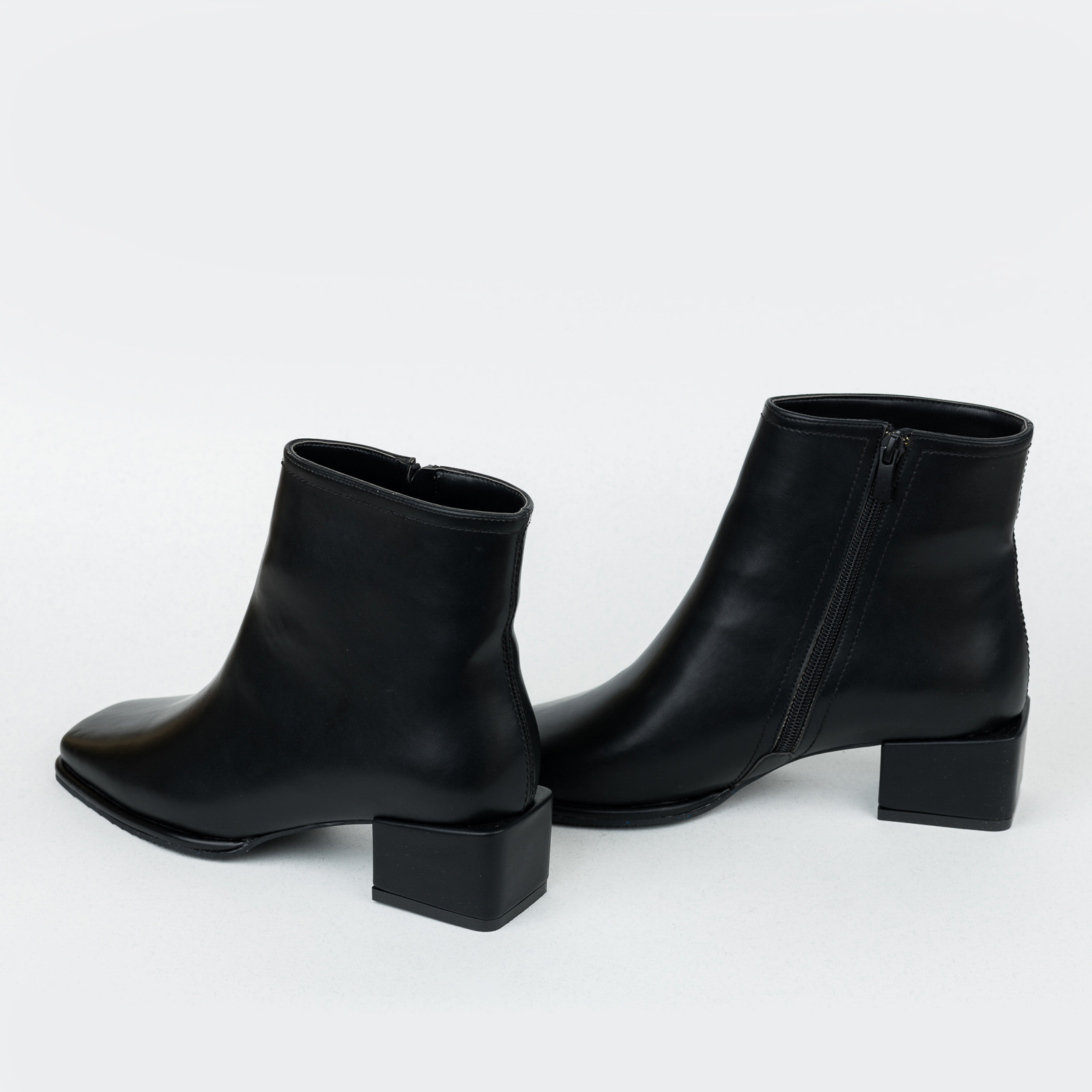 Women ankle boots B400 - BLACK