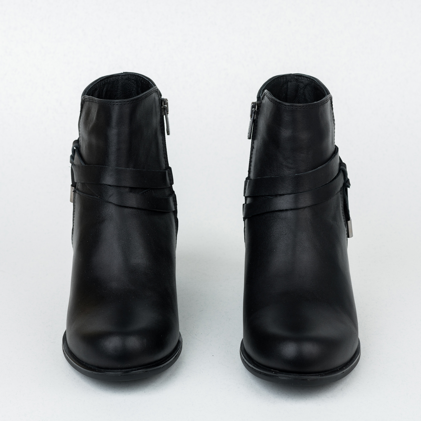 Leather ankle boots B438 - BLACK