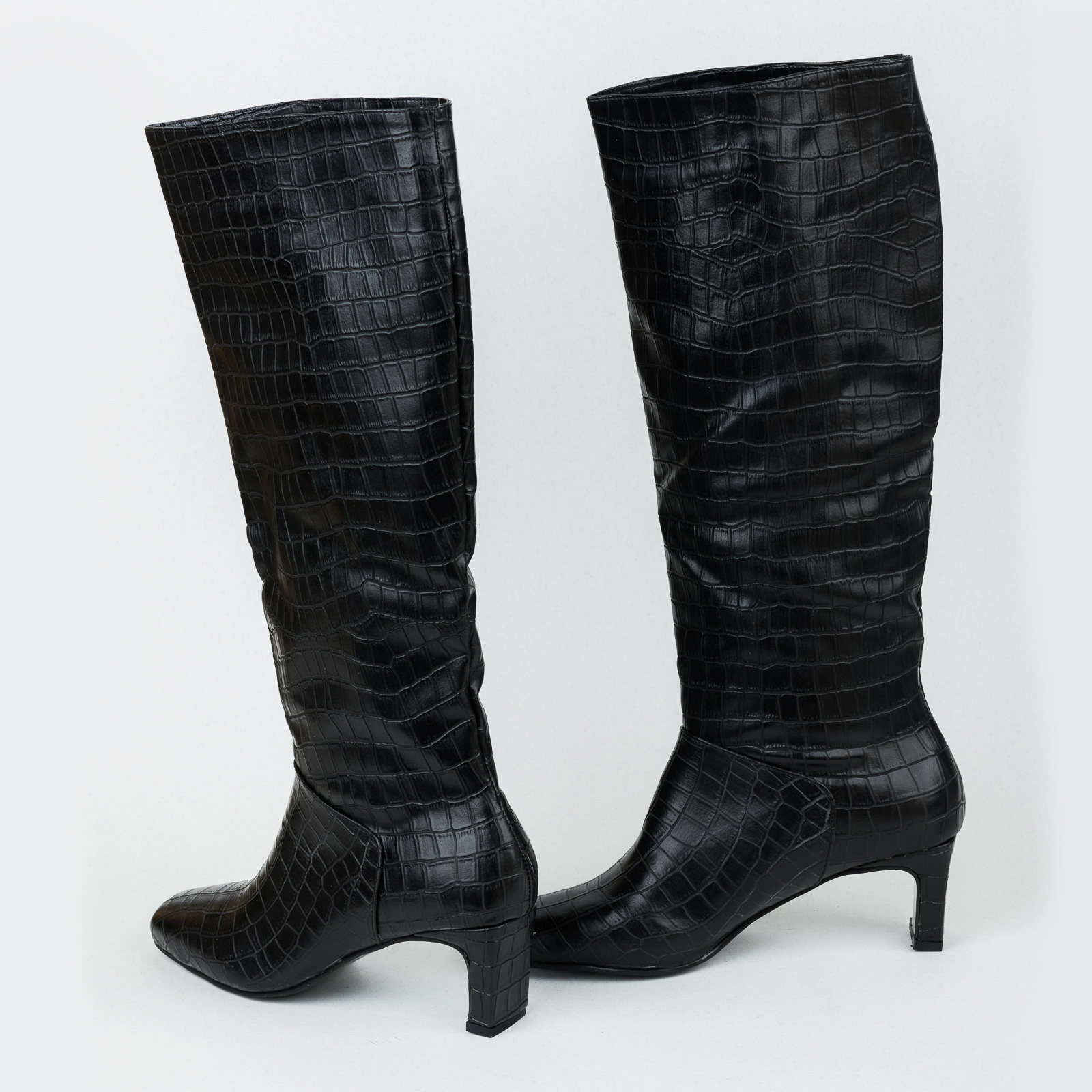 Women boots B455 - BLACK
