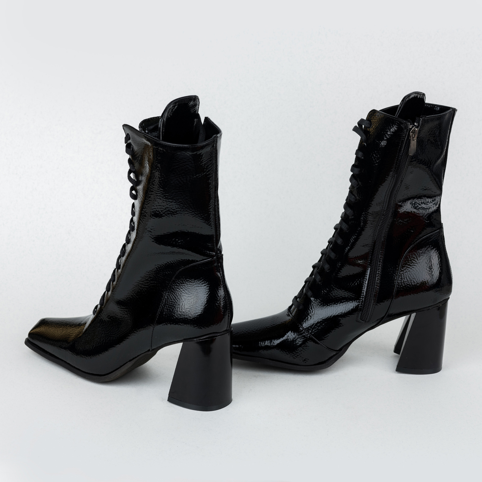 Women ankle boots B486 - BLACK