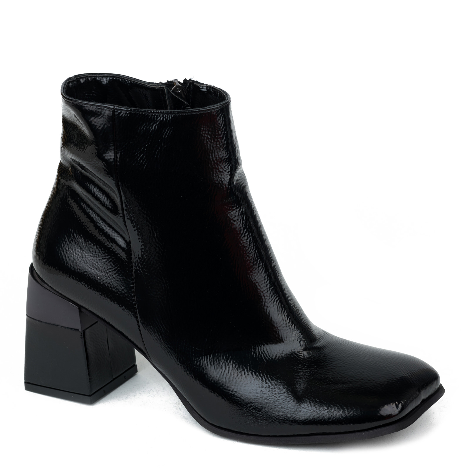 Women ankle boots B504 - BLACK