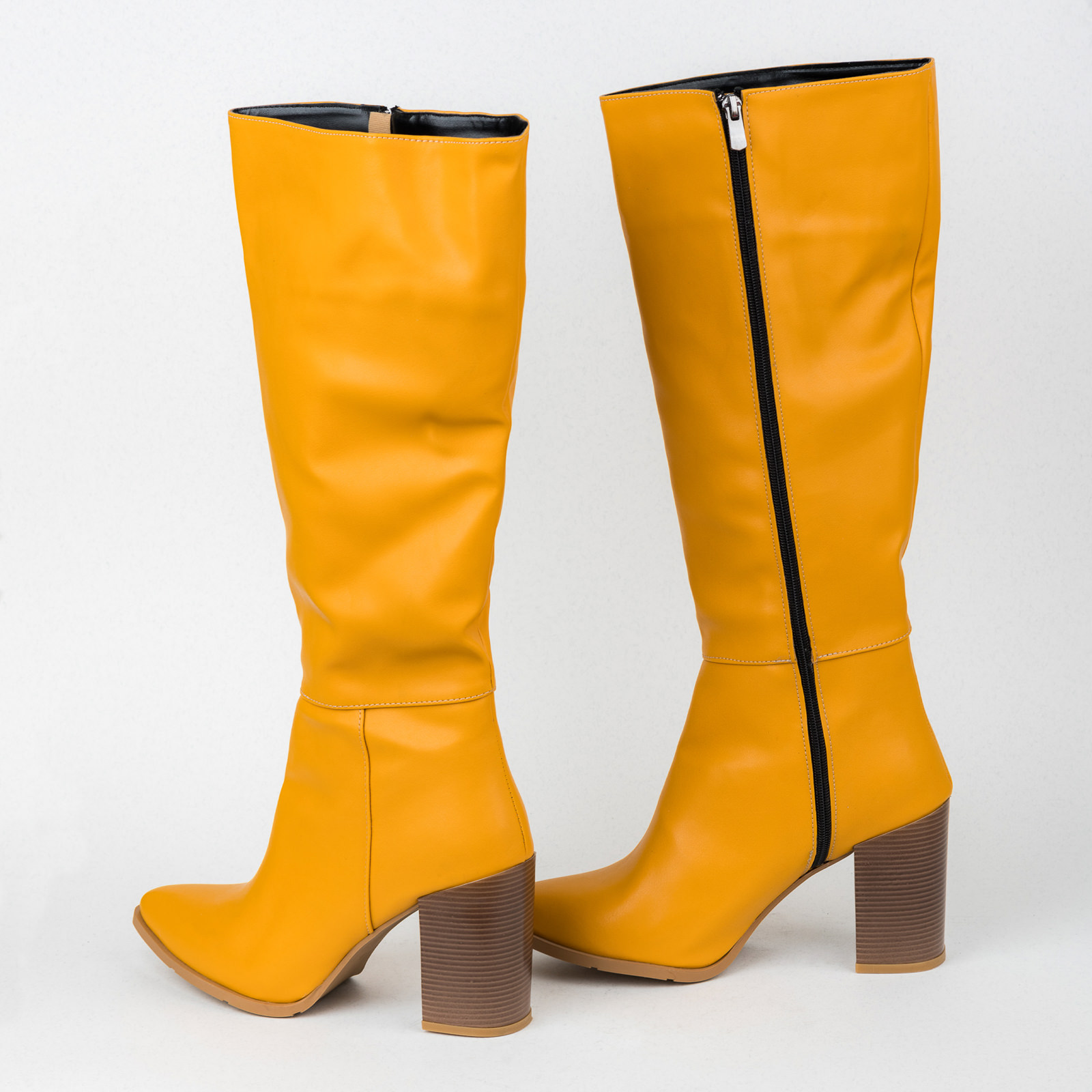 Women boots B510 - OCHRE