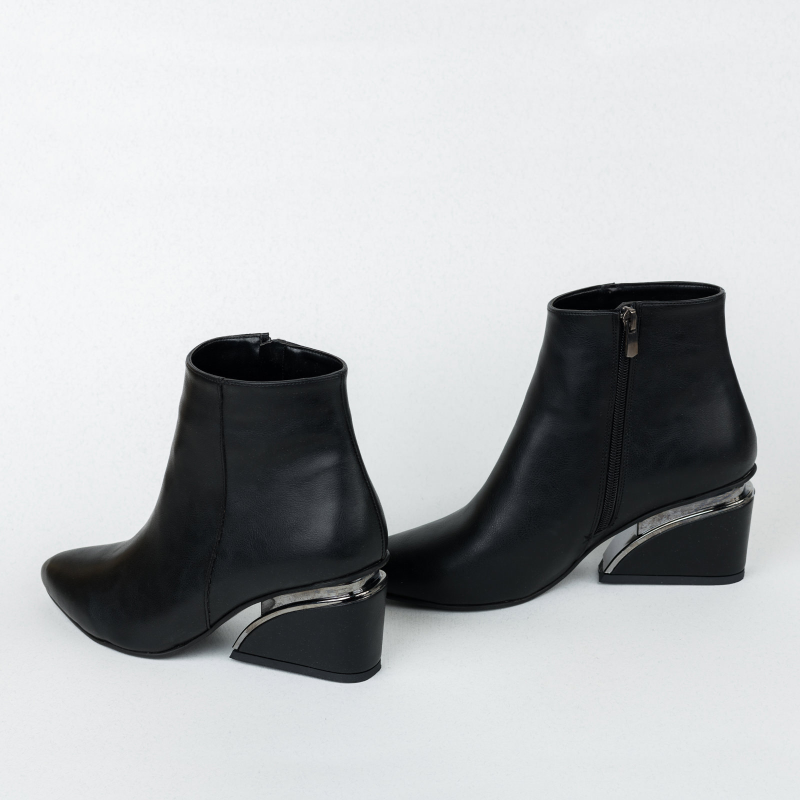 Women ankle boots B531 - BLACK