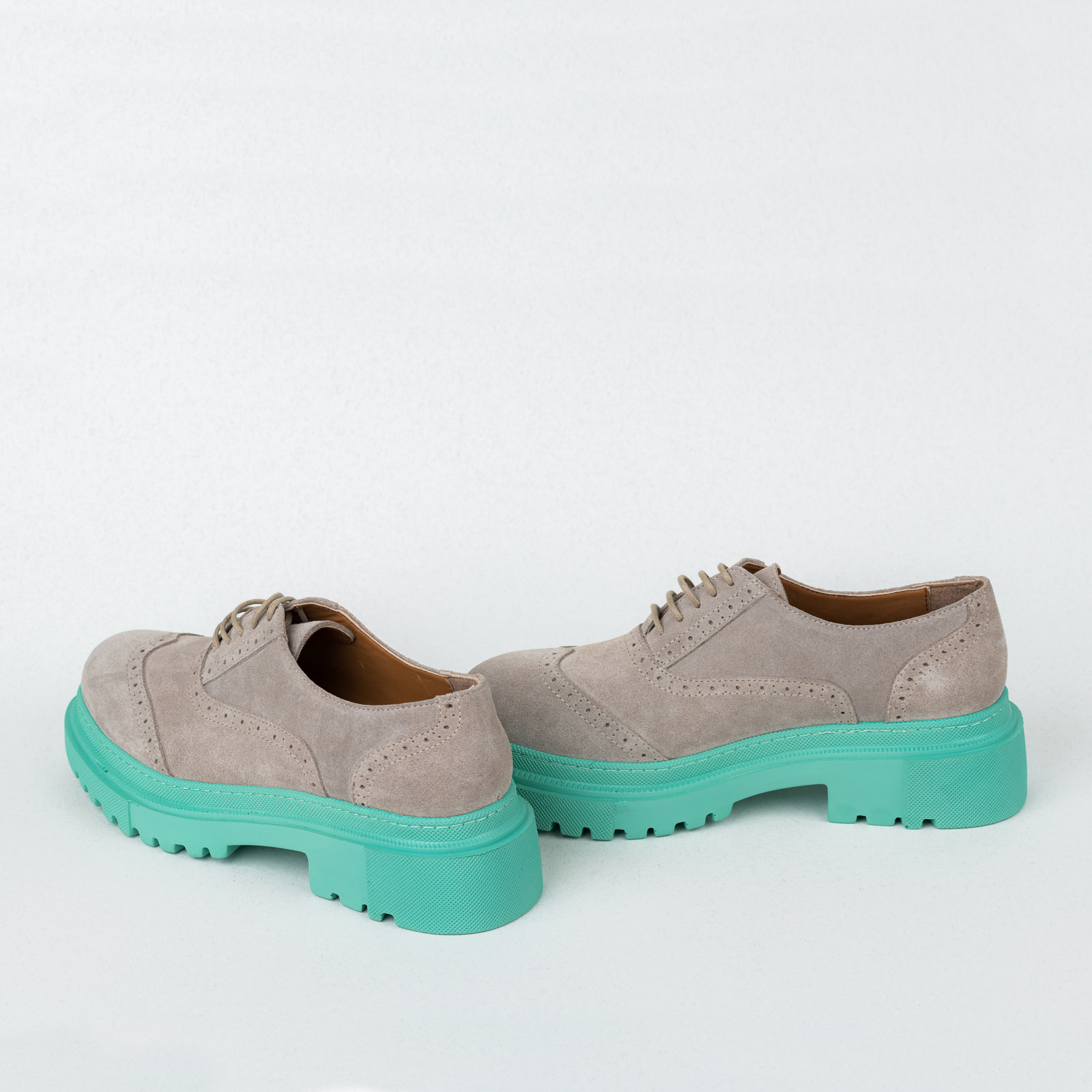 Leather shoes & flats B556 - GREY