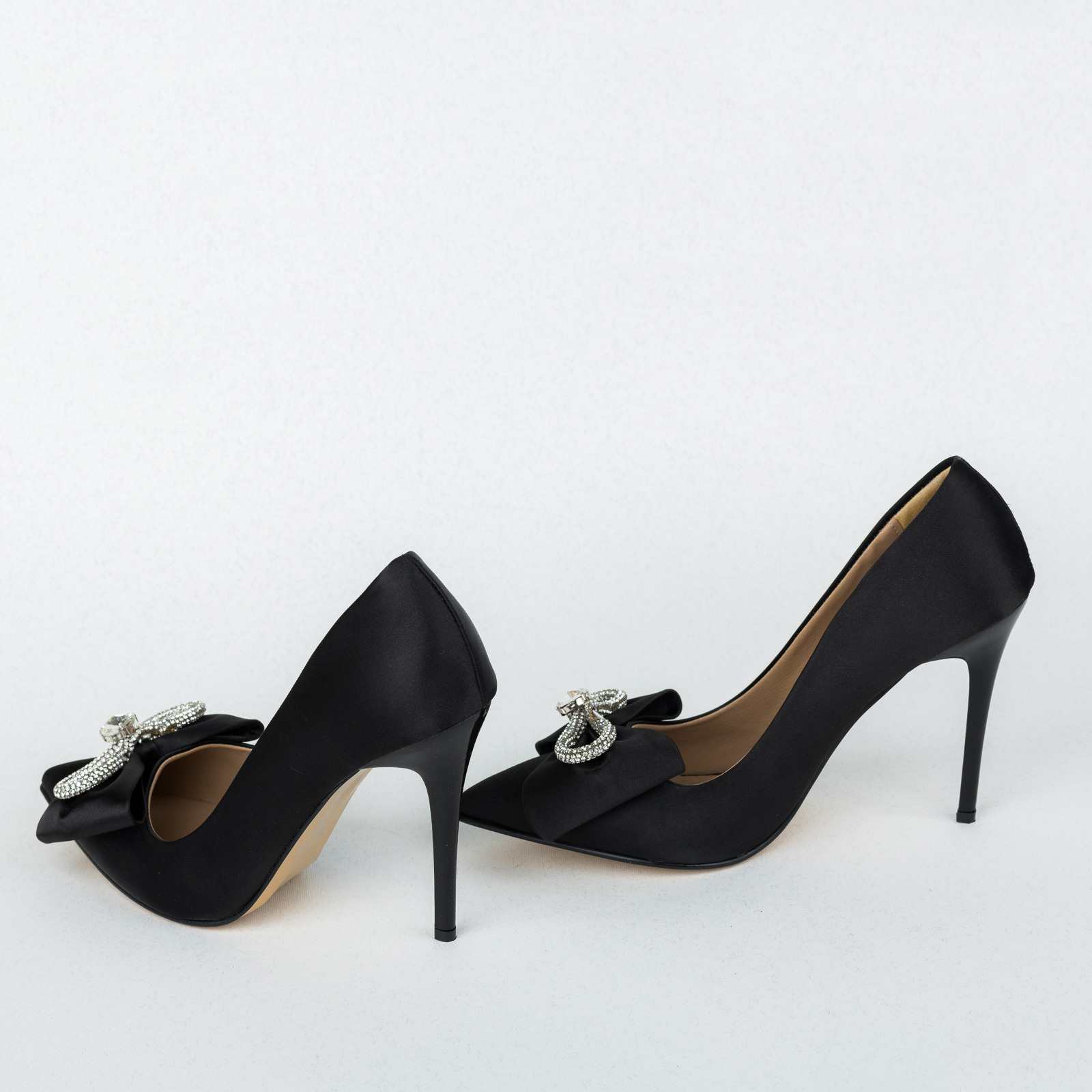 High-heels B591 - BLACK