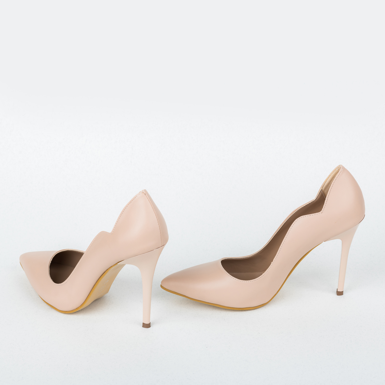 High-heels B605 - BEIGE