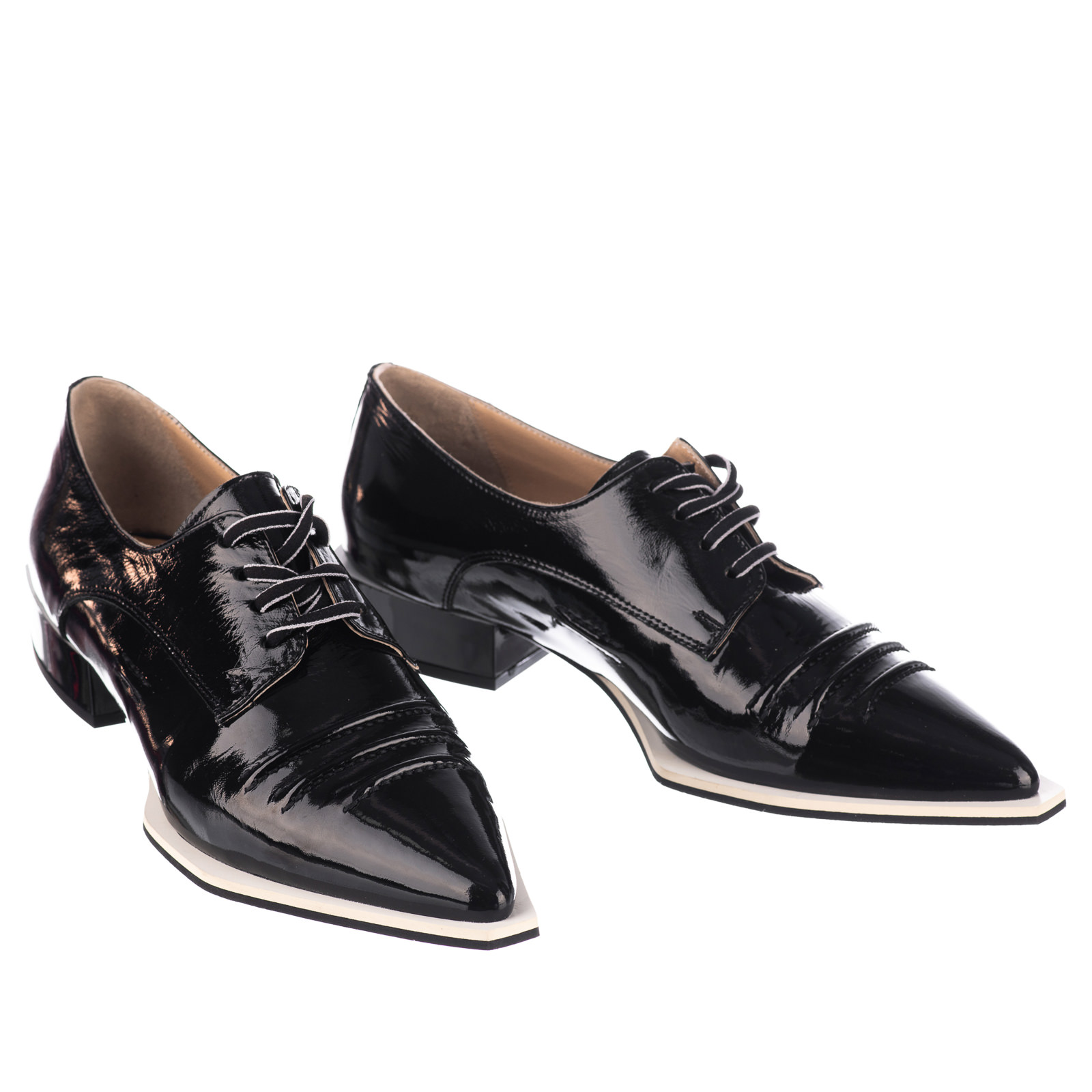 Leather shoes & flats B661 - BLACK