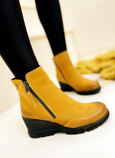 Leather ankle boots FRITHA - OCHRE