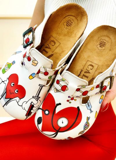 Patterned women clogs CARDIOLOGIST - WHITE