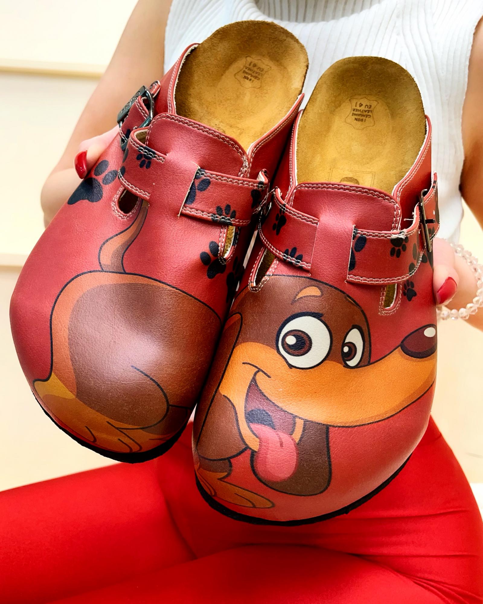 Patterned women clogs A073 - DOG - RED