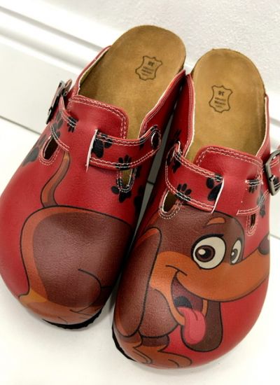 Patterned women clogs A073 - DOG - RED