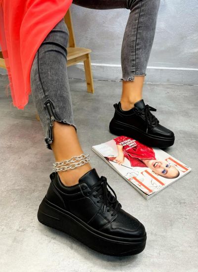 Women sneakers KAYLEY - BLACK