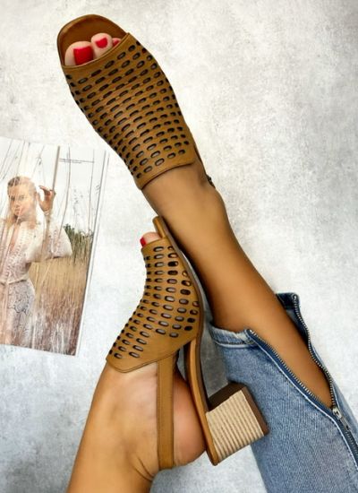 Leather sandals PENELOPE - CAMEL