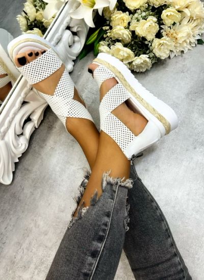 Women sandals AYUSHI - WHITE