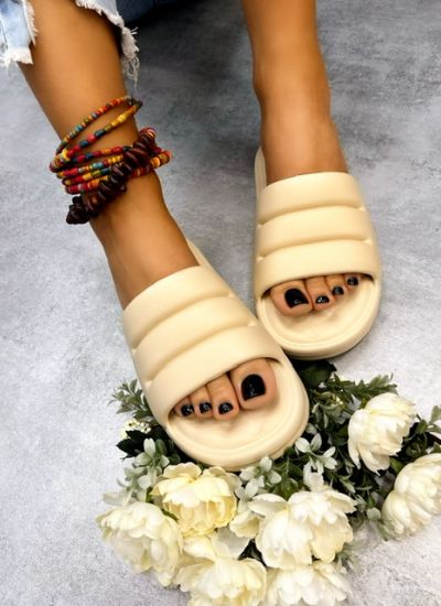 Papuci de damă AMARI - BEJ