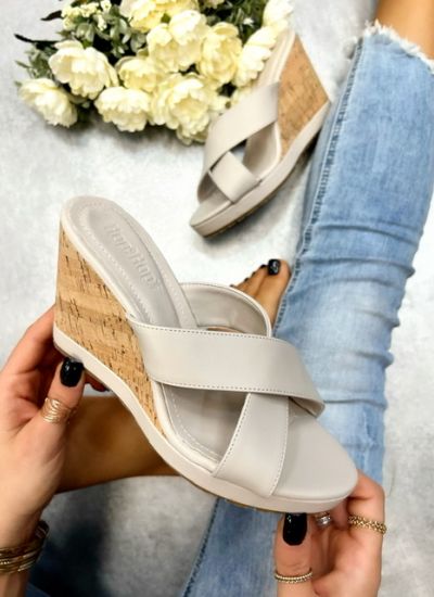 Women Slippers and Mules ELYSIA - LIGHT BEIGE