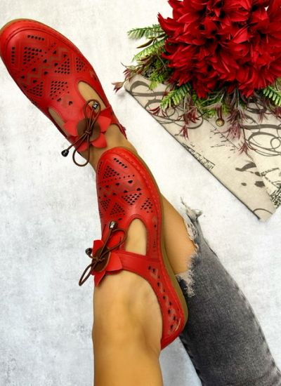 Flat leather shoes NEVEAH - RED