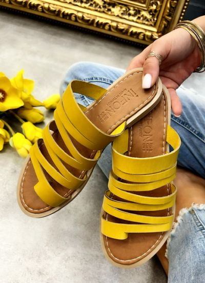 Leather slippers NALINA - OCHRE