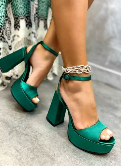 Women sandals KRIYA - GREEN
