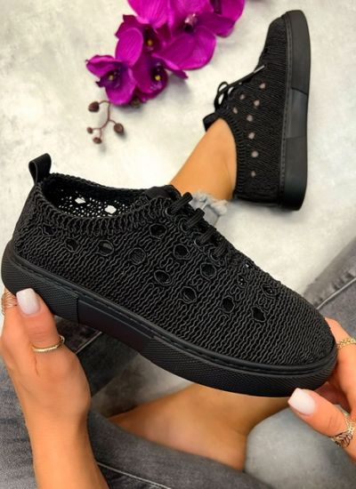 Women sneakers KIARRA - BLACK