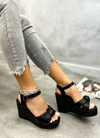 Women sandals AARYIA - BLACK