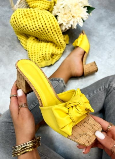 Women Slippers and Mules JANUJA - YELLOW