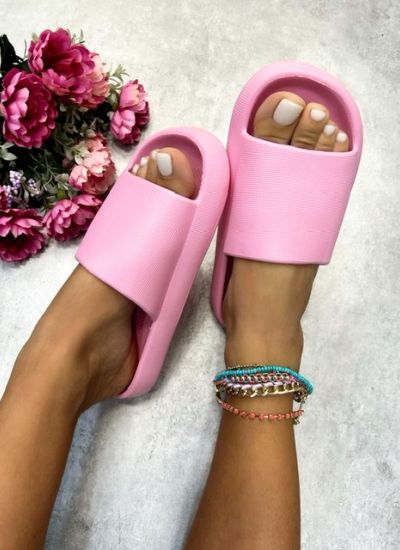 Women Slippers and Mules GULAB - PINK