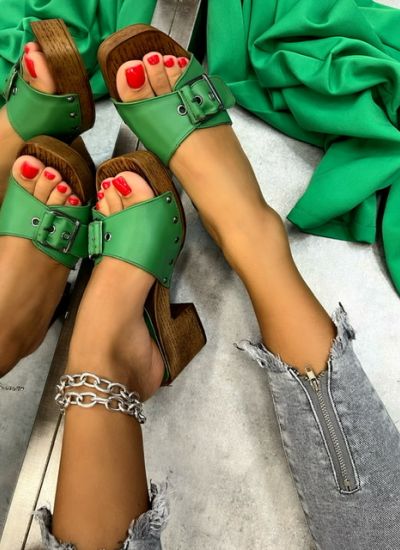 Women Slippers and Mules ZIMAAL - GREEN