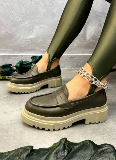 Leather shoes & flats UMAMAH - GREEN