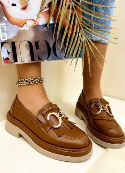 Leather shoes & flats TVESA - CAMEL