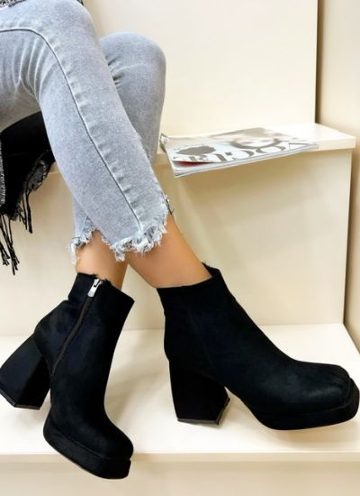 Women ankle boots LIZZIE VELUR - BLACK