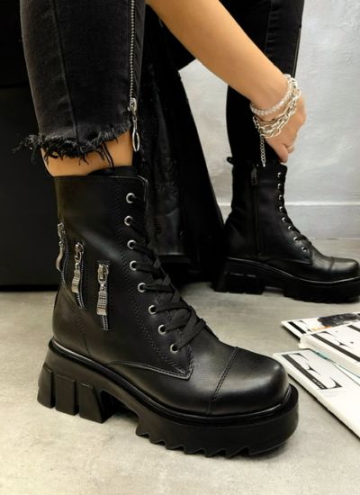 Women ankle boots SHULKA - BLACK