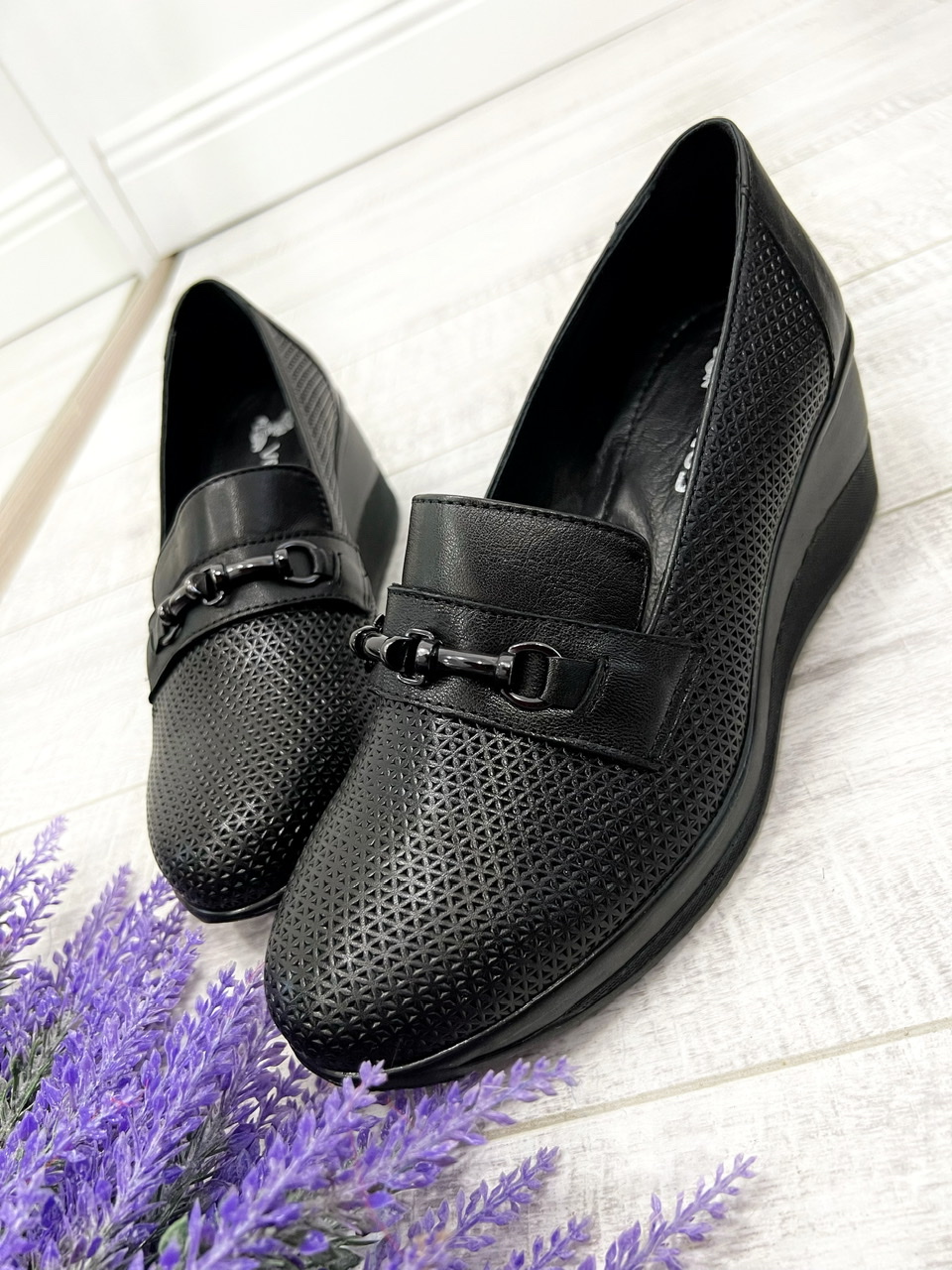 Leather shoes & flats D649 - VNS - BLACK