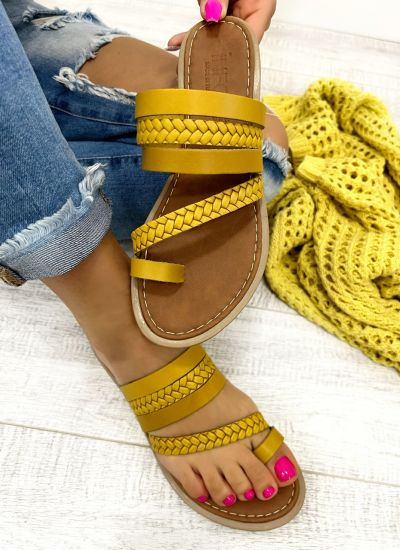 Leather slippers D814 - STRAPS - OCHRE
