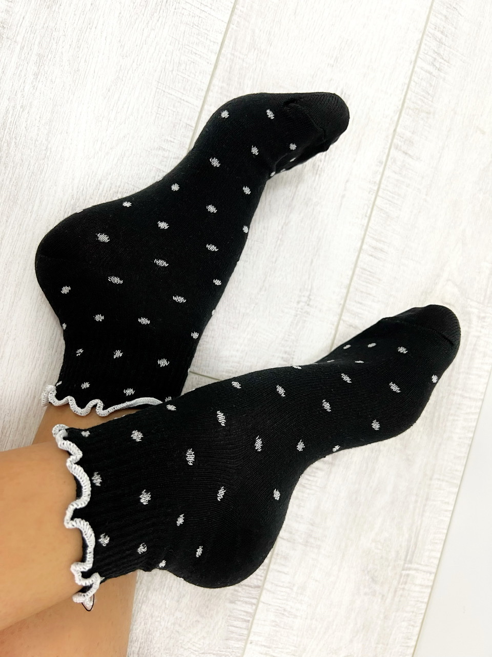 ČARAPE D840 - POLKA DOTS - 1 PAIR - CRNA