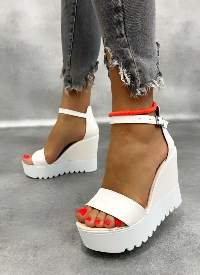 Women sandals D923 - WHITE