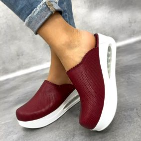 Leather clogs E108 - WINE RED