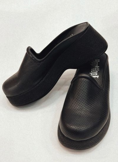 Leather slippers E112 - BLACK
