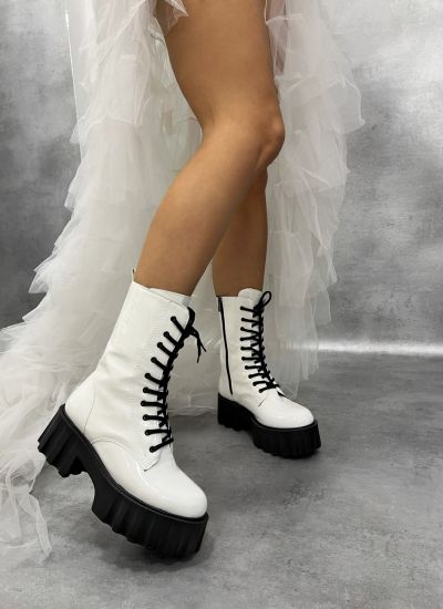 Women booties E125 - WHITE