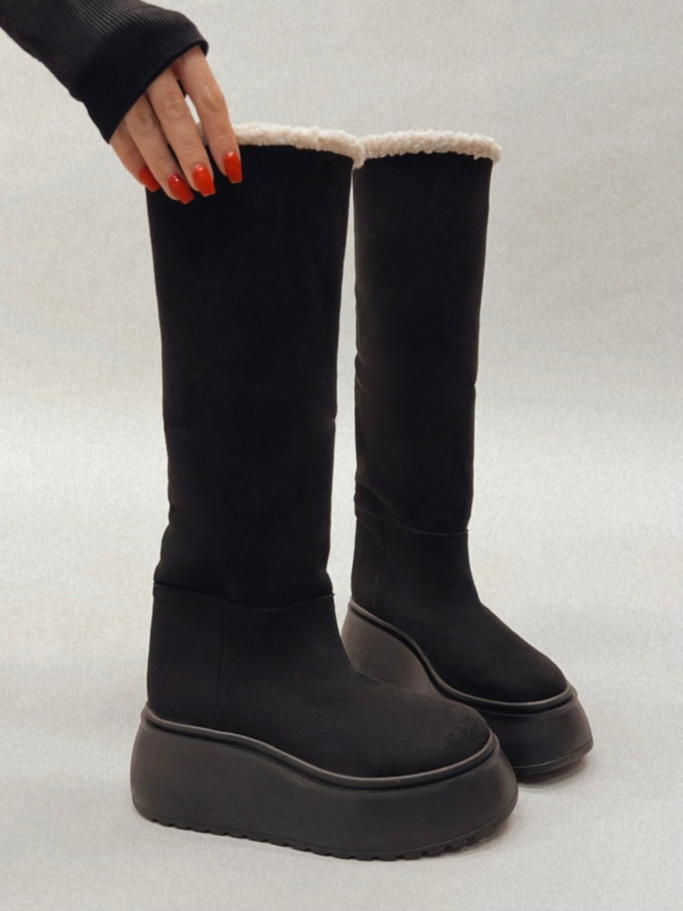 Leather boots E231 - BLACK
